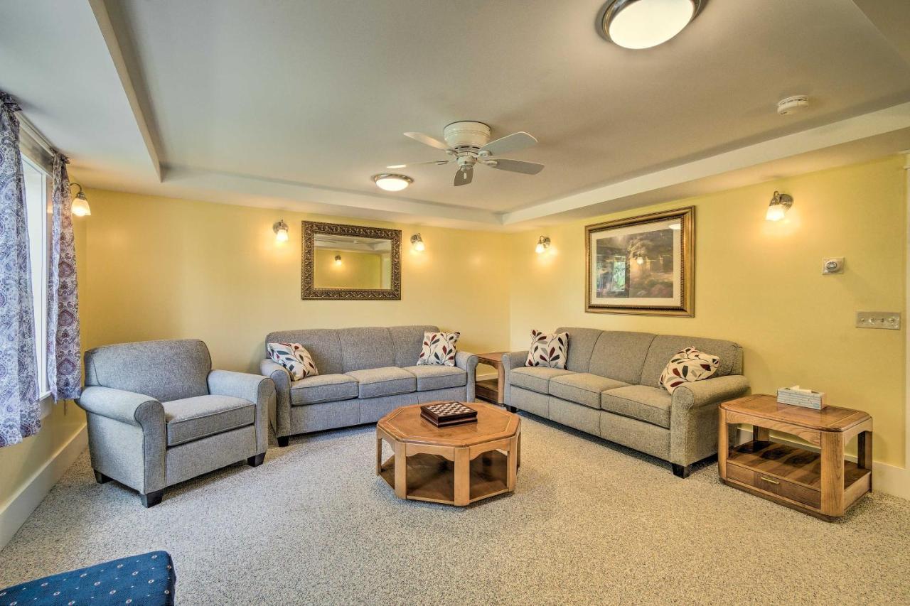 Charming Stanley Home With Yard, 7 Mi To Seneca Lake Дженива Экстерьер фото